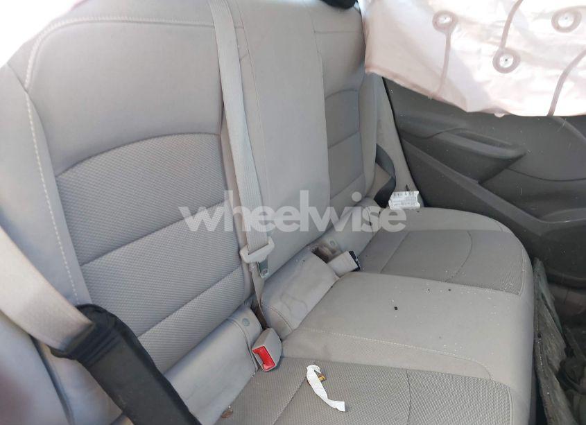 Photo 8 of 2016 Chevrolet Cruze LS AUTO (VIN 1G1BC5SM0G7258767)