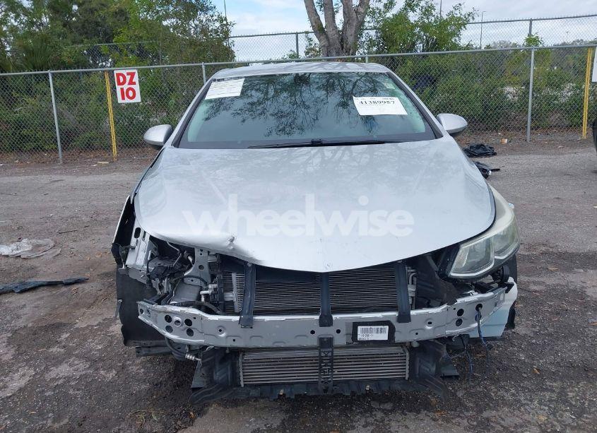 Photo 13 of 2016 Chevrolet Cruze LS AUTO (VIN 1G1BC5SM0G7267887)