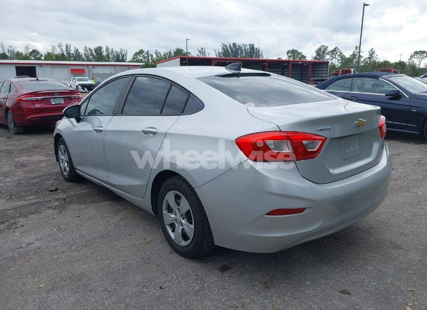 Photo 3 of 2016 Chevrolet Cruze LS AUTO (VIN 1G1BC5SM0G7267887)