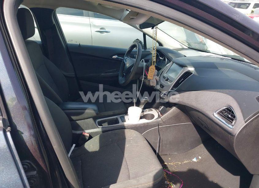 Photo 5 of 2016 Chevrolet Cruze LS AUTO (VIN 1G1BC5SM0G7317364)