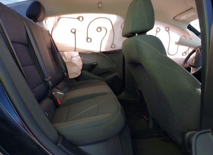 Photo 8 of 2017 Chevrolet Cruze LS AUTO (VIN 1G1BC5SM0H7115304)