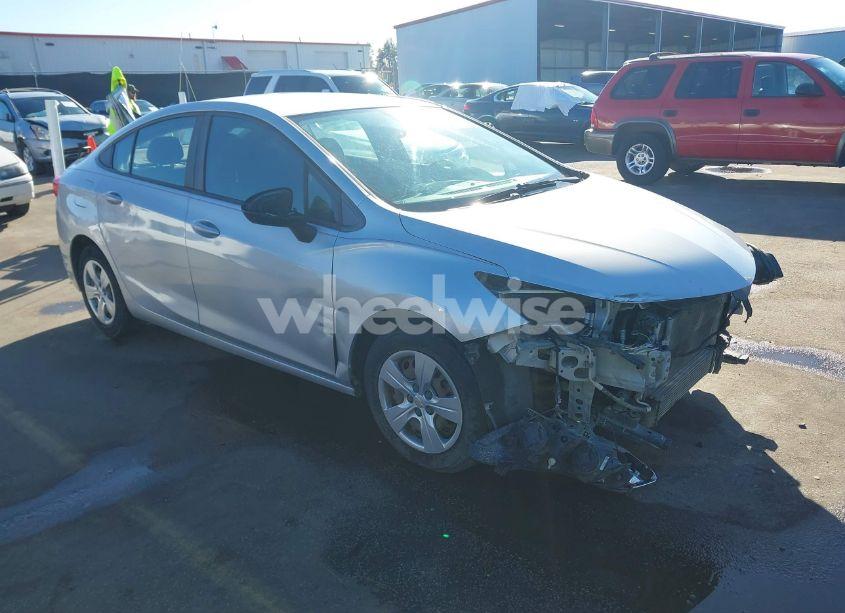 2017 Chevrolet Cruze LS AUTO (VIN 1G1BC5SM0H7187510) main photo