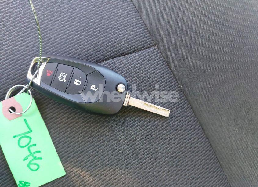 Photo 11 of 2017 Chevrolet Cruze LS AUTO (VIN 1G1BC5SM0H7187510)