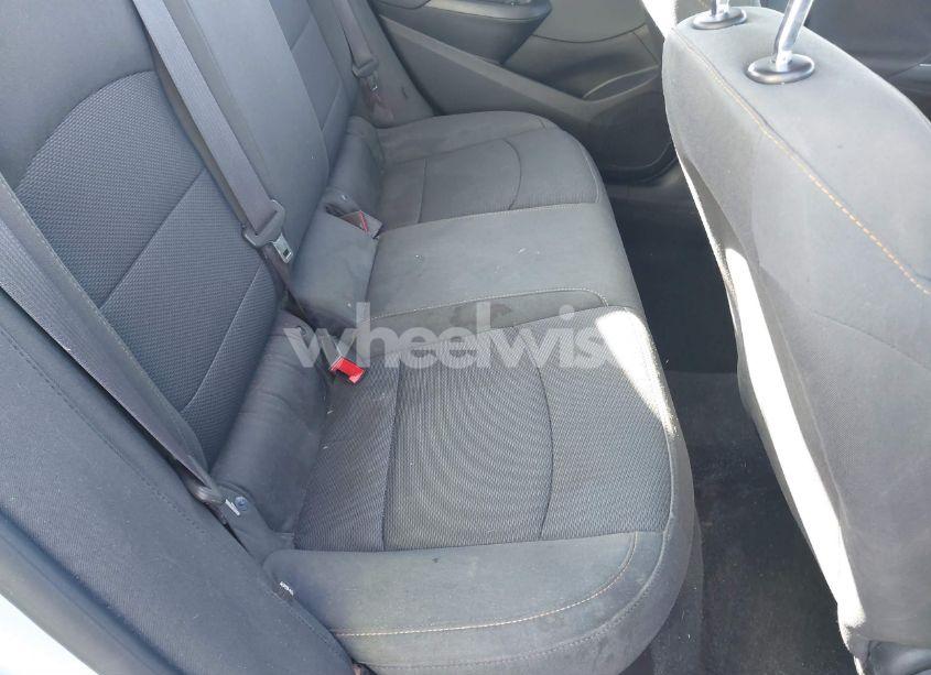 Photo 8 of 2017 Chevrolet Cruze LS AUTO (VIN 1G1BC5SM0H7187510)