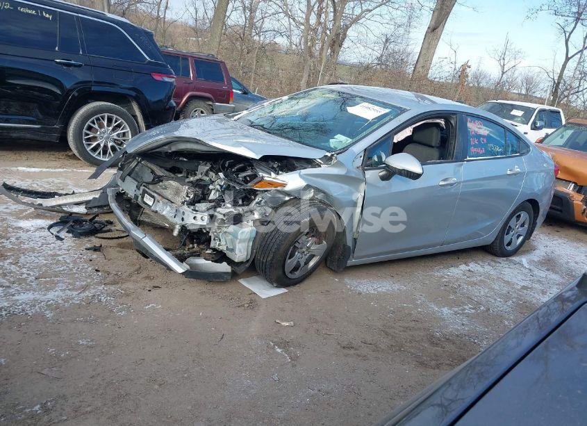 Photo 15 of 2017 Chevrolet Cruze LS AUTO (VIN 1G1BC5SM0H7195462)