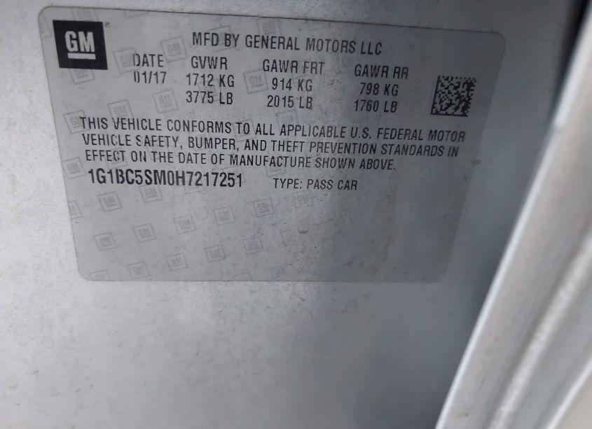 Photo 9 of 2017 Chevrolet Cruze LS AUTO (VIN 1G1BC5SM0H7217251)