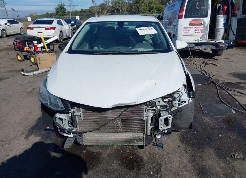 Photo 12 of 2017 Chevrolet Cruze LS AUTO (VIN 1G1BC5SM0H7255207)