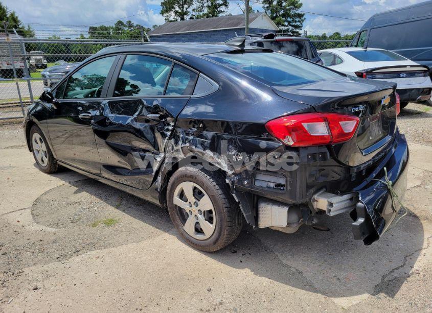 Photo 3 of 2017 Chevrolet Cruze N/A (VIN 1G1BC5SM0H7280642)