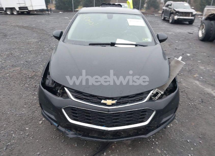 Photo 12 of 2017 Chevrolet Cruze LS AUTO (VIN 1G1BC5SM0H7281452)
