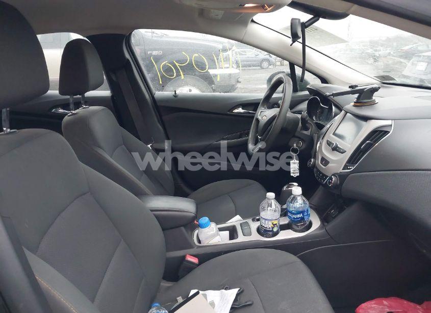 Photo 5 of 2017 Chevrolet Cruze LS AUTO (VIN 1G1BC5SM0H7281452)