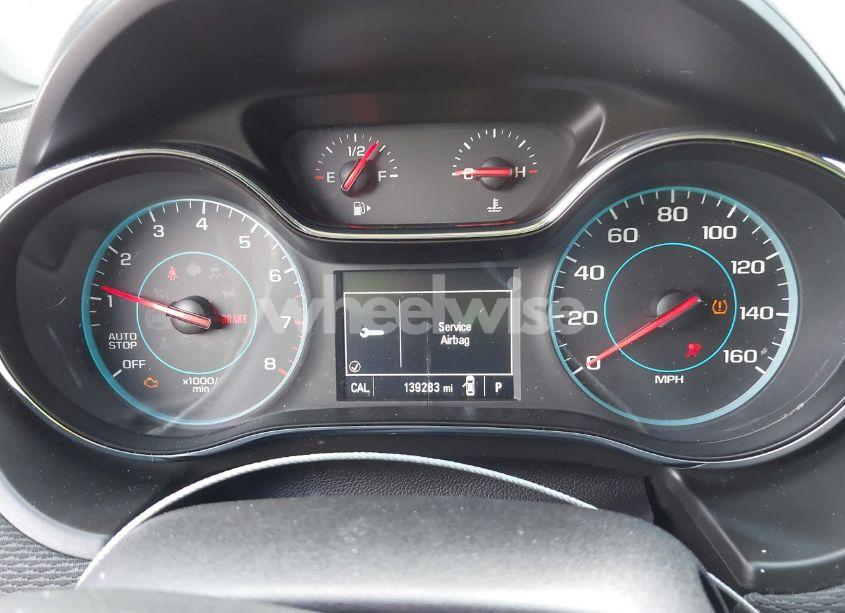 Photo 7 of 2018 Chevrolet Cruze LS AUTO (VIN 1G1BC5SM0J7119083)