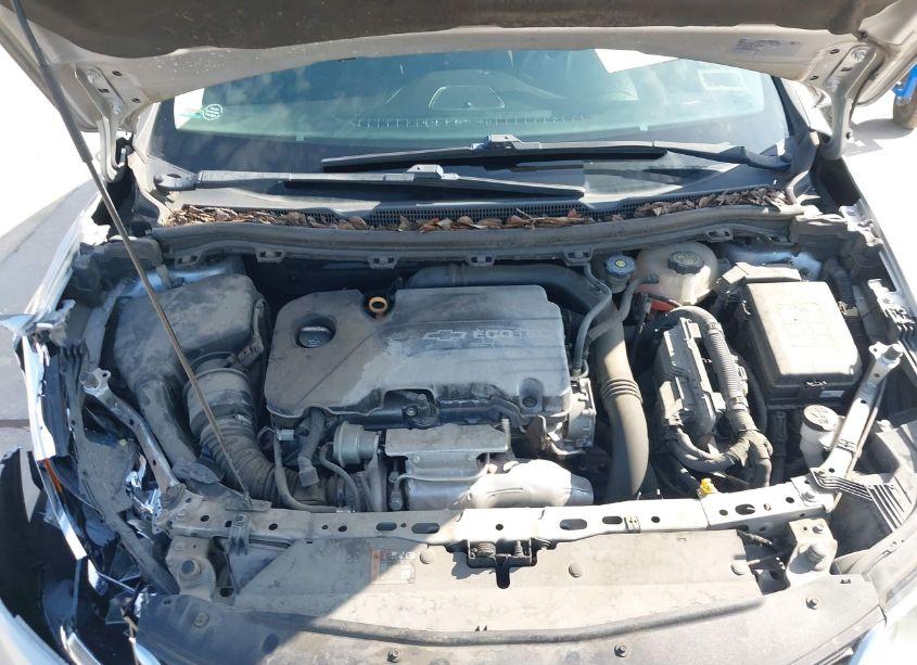 Photo 10 of 2018 Chevrolet Cruze LS AUTO (VIN 1G1BC5SM0J7126230)