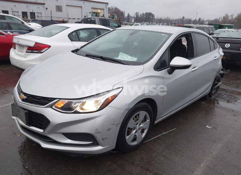 Photo 2 of 2018 Chevrolet Cruze LS AUTO (VIN 1G1BC5SM0J7136787)