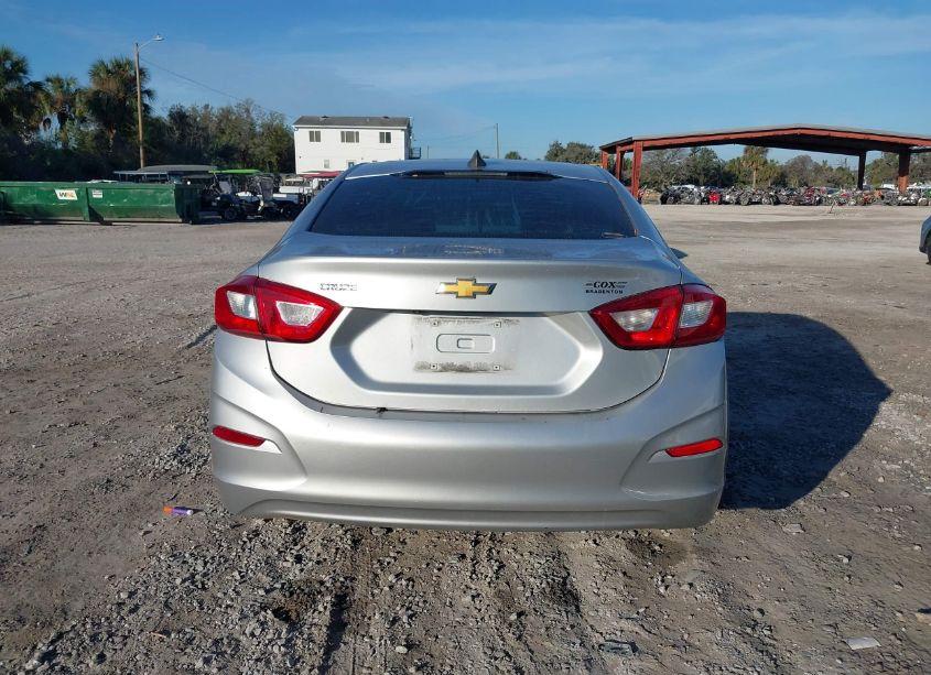 Photo 15 of 2018 Chevrolet Cruze LS AUTO (VIN 1G1BC5SM0J7148518)