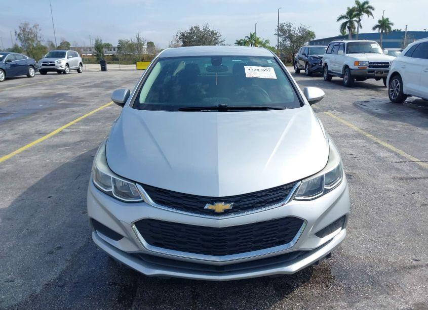 Photo 6 of 2018 Chevrolet Cruze LS AUTO (VIN 1G1BC5SM0J7149099)