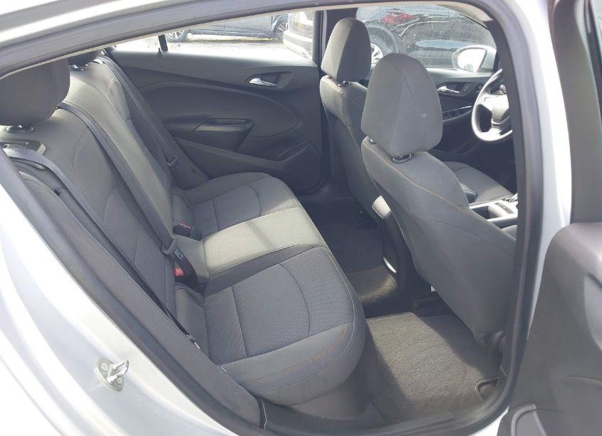 Photo 8 of 2018 Chevrolet Cruze LS AUTO (VIN 1G1BC5SM0J7149099)