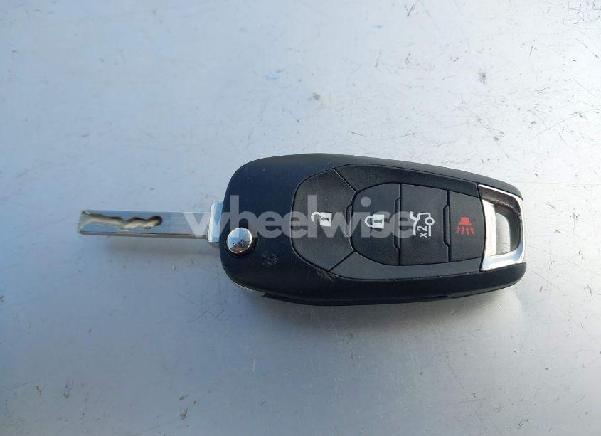 Photo 11 of 2018 Chevrolet Cruze LS AUTO (VIN 1G1BC5SM0J7156618)