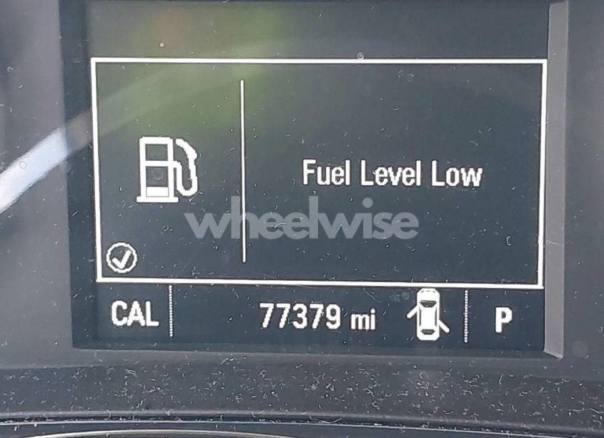 Photo 15 of 2018 Chevrolet Cruze LS AUTO (VIN 1G1BC5SM0J7156618)