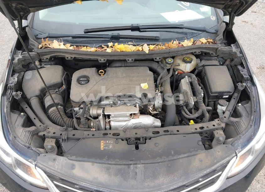 Photo 10 of 2018 Chevrolet Cruze LS AUTO (VIN 1G1BC5SM0J7216610)