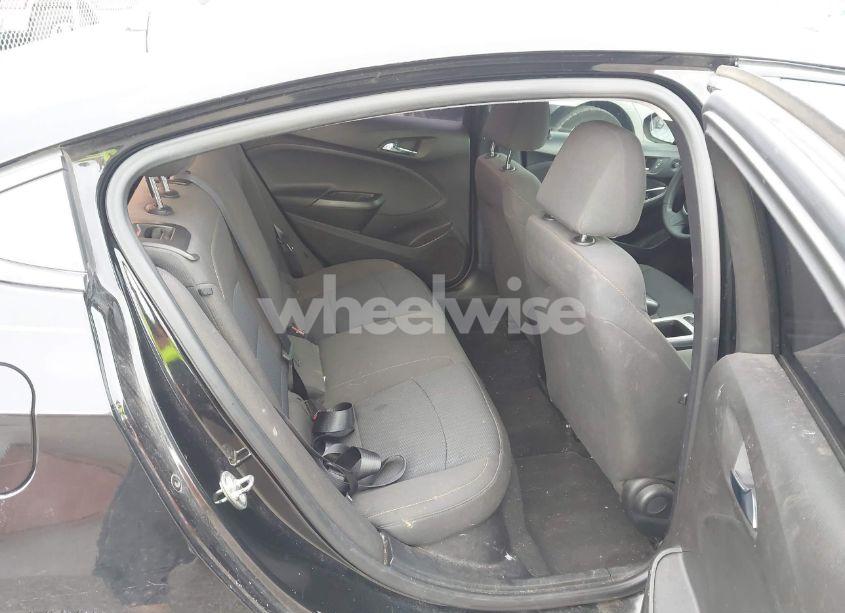 Photo 8 of 2018 Chevrolet Cruze LS AUTO (VIN 1G1BC5SM0J7216610)