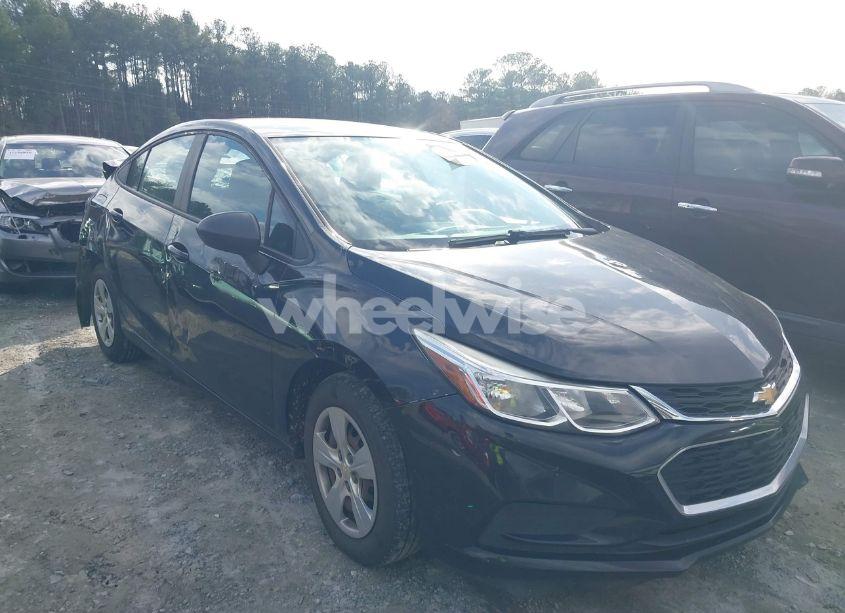Photo 13 of 2018 Chevrolet Cruze LS AUTO (VIN 1G1BC5SM0J7236839)