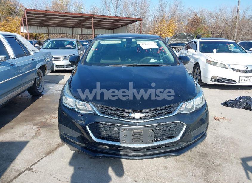Photo 12 of 2018 Chevrolet Cruze LS AUTO (VIN 1G1BC5SM0J7239854)
