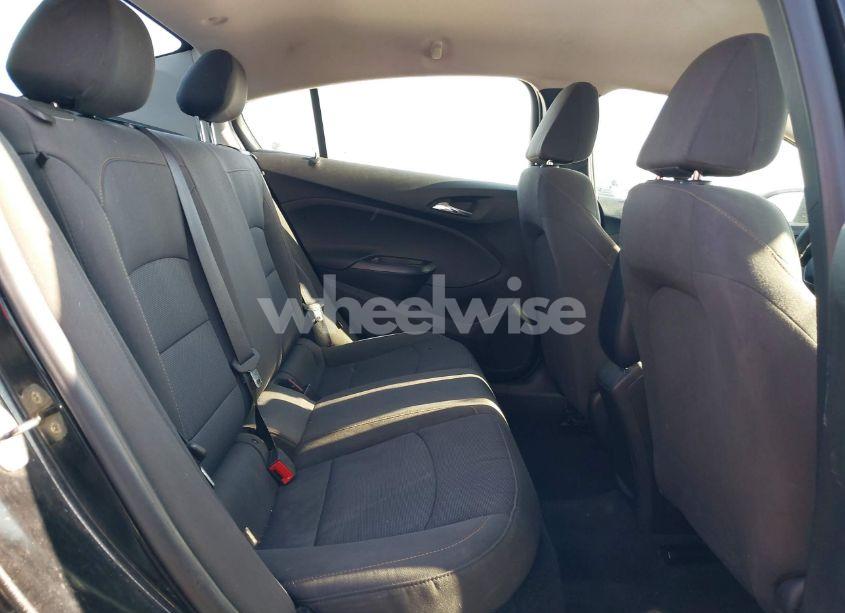 Photo 8 of 2018 Chevrolet Cruze LS AUTO (VIN 1G1BC5SM0J7239854)