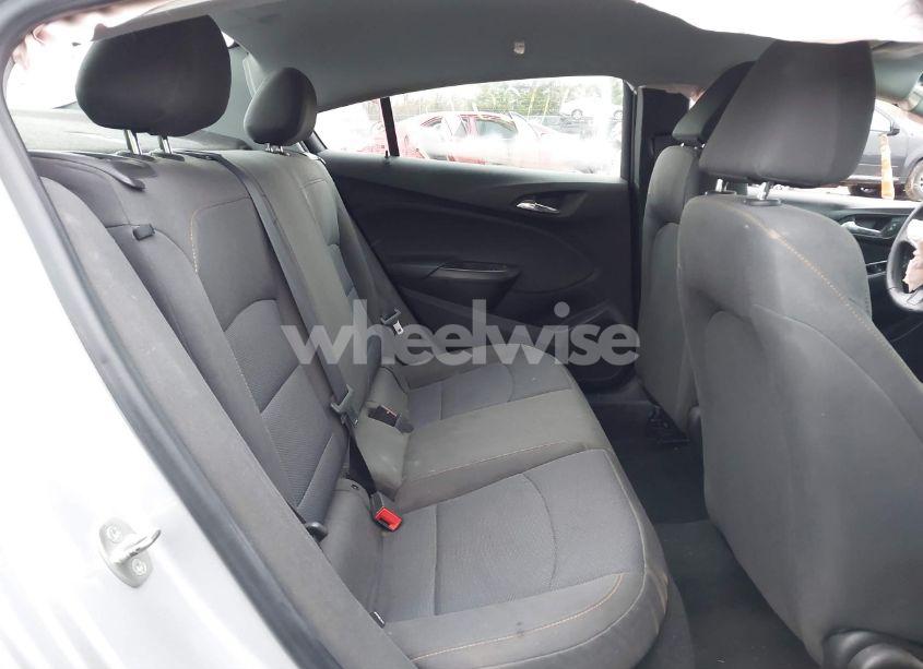 Photo 8 of 2019 Chevrolet Cruze LS (VIN 1G1BC5SM0K7135558)