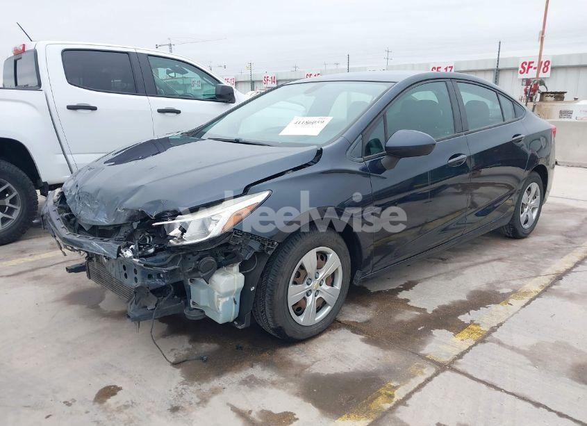 Photo 2 of 2016 Chevrolet Cruze LS AUTO (VIN 1G1BC5SM1G7243873)