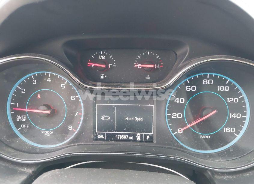 Photo 7 of 2016 Chevrolet Cruze LS AUTO (VIN 1G1BC5SM1G7243873)