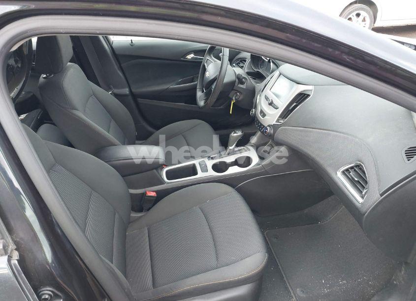 Photo 5 of 2016 Chevrolet Cruze LS AUTO (VIN 1G1BC5SM1G7248314)