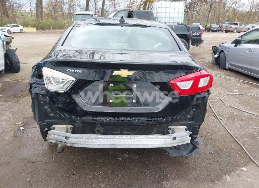 Photo 17 of 2016 Chevrolet Cruze LS AUTO (VIN 1G1BC5SM1G7266831)
