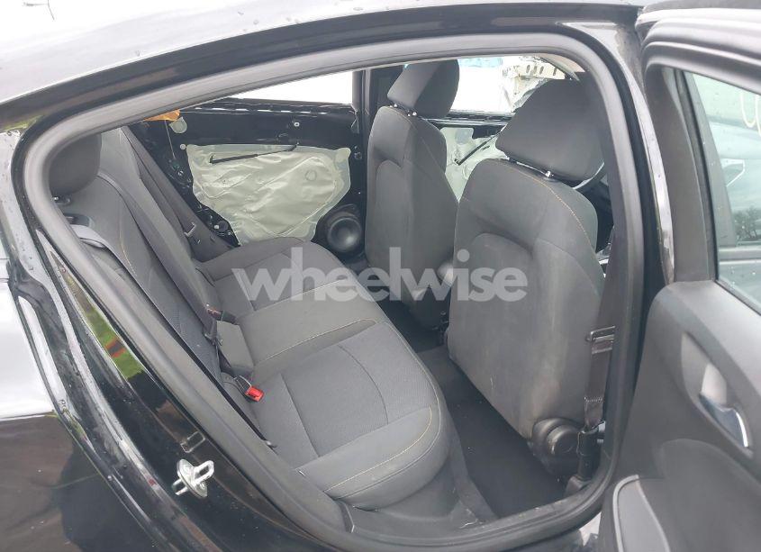 Photo 8 of 2016 Chevrolet Cruze LS AUTO (VIN 1G1BC5SM1G7266831)
