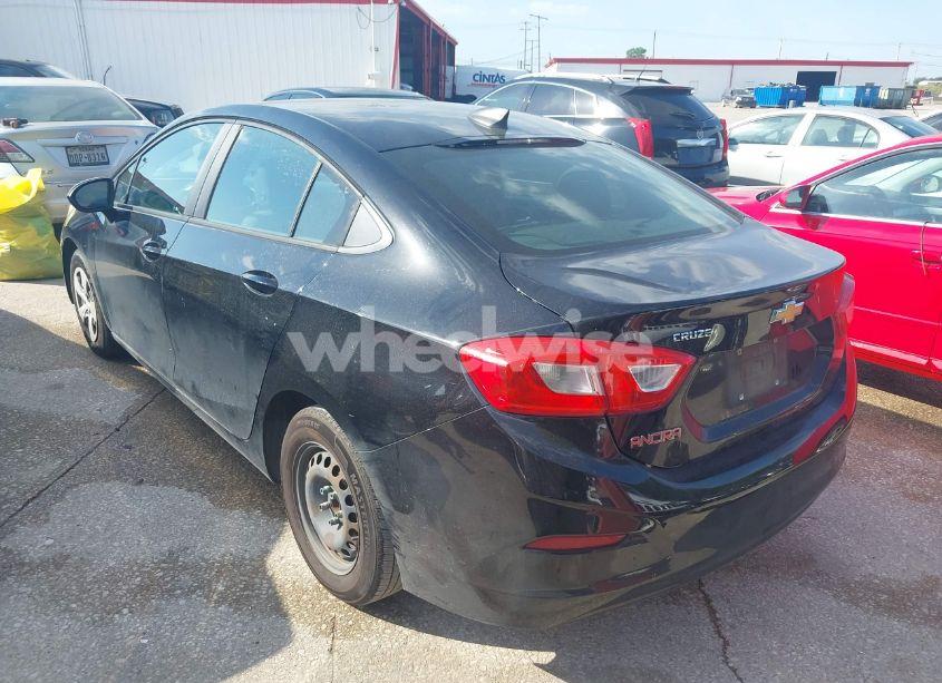 Photo 3 of 2016 Chevrolet Cruze LS AUTO (VIN 1G1BC5SM1G7273472)