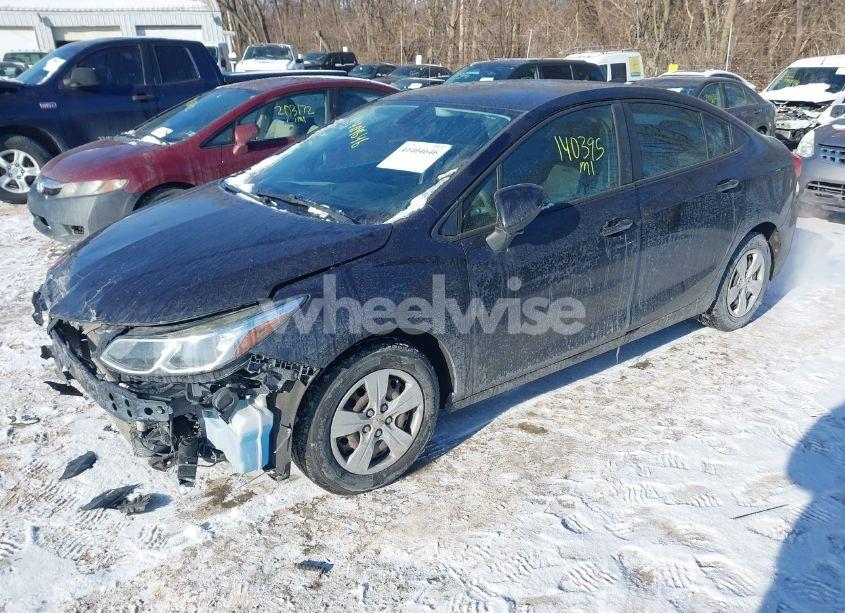 Photo 2 of 2016 Chevrolet Cruze LS AUTO (VIN 1G1BC5SM1G7292751)