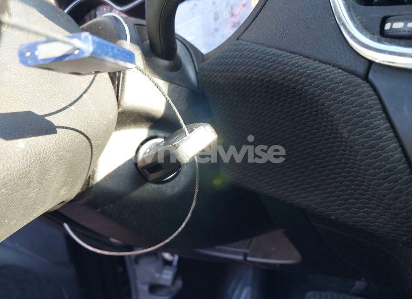 Photo 11 of 2016 Chevrolet Cruze LS AUTO (VIN 1G1BC5SM1G7303814)