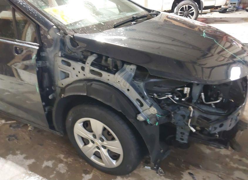 Photo 13 of 2016 Chevrolet Cruze LS AUTO (VIN 1G1BC5SM1G7312111)
