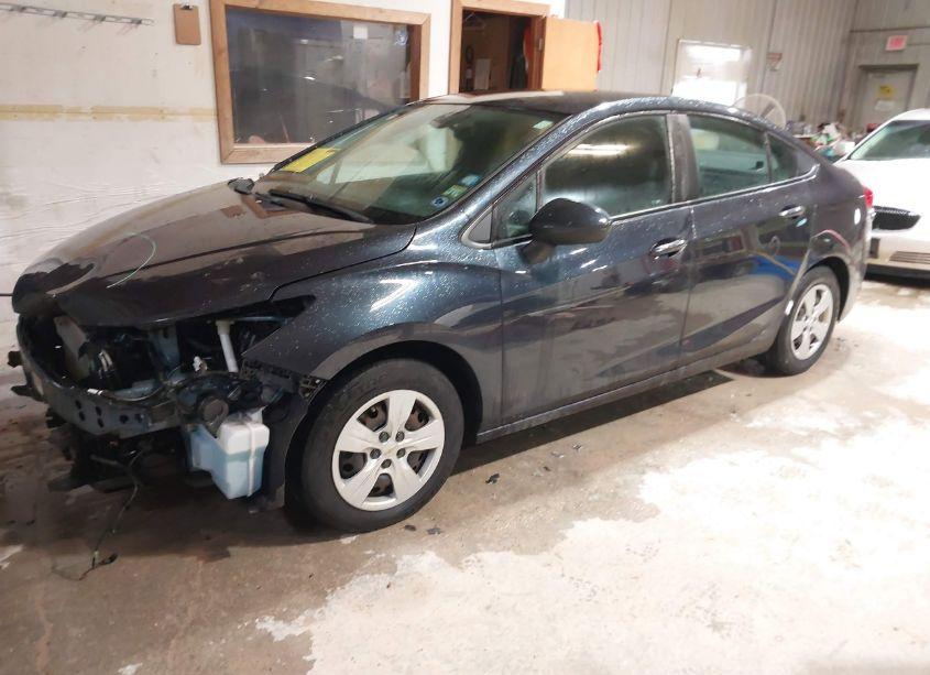 Photo 2 of 2016 Chevrolet Cruze LS AUTO (VIN 1G1BC5SM1G7312111)