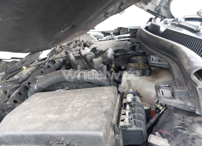 Photo 10 of 2017 Chevrolet Cruze LS AUTO (VIN 1G1BC5SM1H7113495)