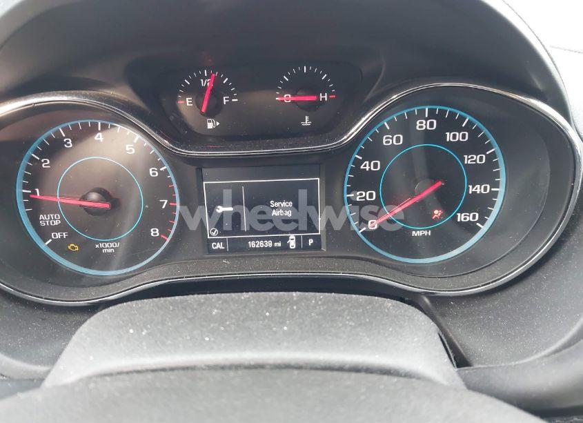 Photo 7 of 2017 Chevrolet Cruze LS AUTO (VIN 1G1BC5SM1H7113495)