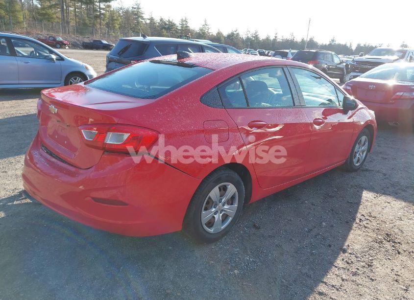 Photo 4 of 2017 Chevrolet Cruze LS AUTO (VIN 1G1BC5SM1H7129132)