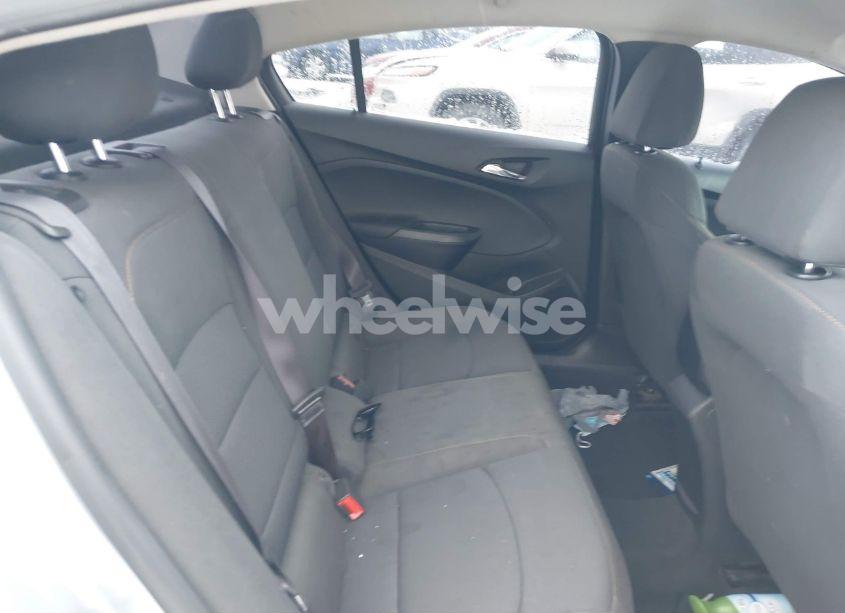 Photo 8 of 2017 Chevrolet Cruze LS AUTO (VIN 1G1BC5SM1H7139224)