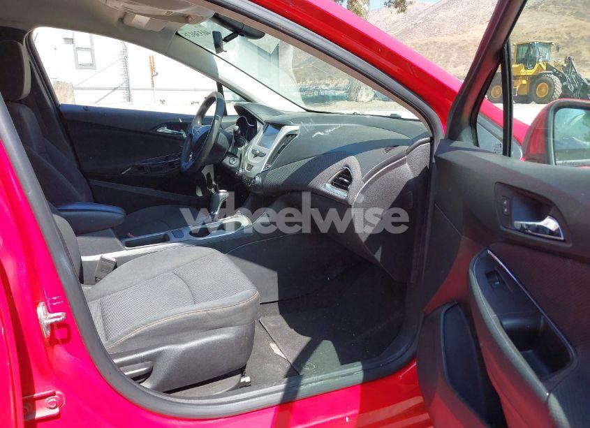 Photo 5 of 2017 Chevrolet Cruze LS AUTO (VIN 1G1BC5SM1H7145816)