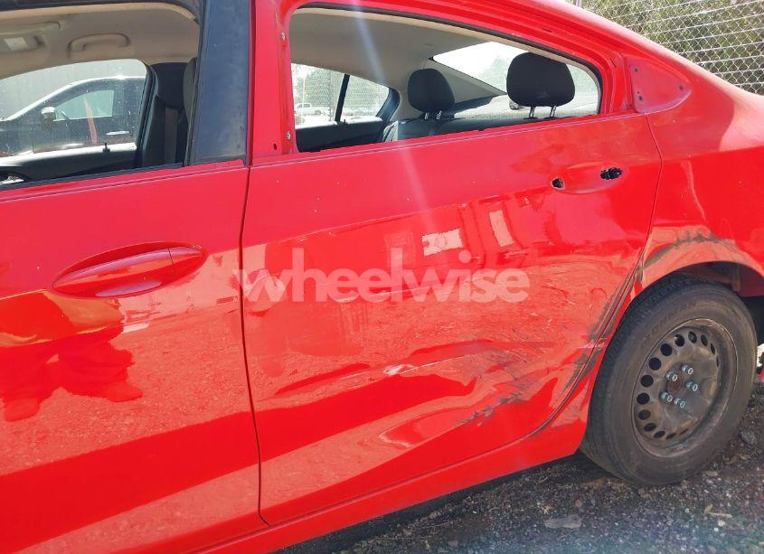 Photo 6 of 2017 Chevrolet Cruze LS AUTO (VIN 1G1BC5SM1H7145816)