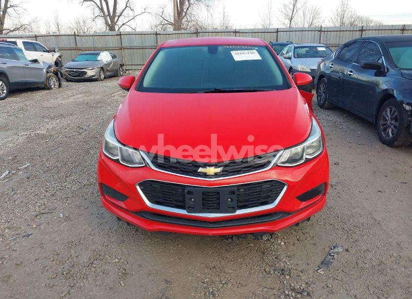 Photo 13 of 2017 Chevrolet Cruze LS AUTO (VIN 1G1BC5SM1H7157450)