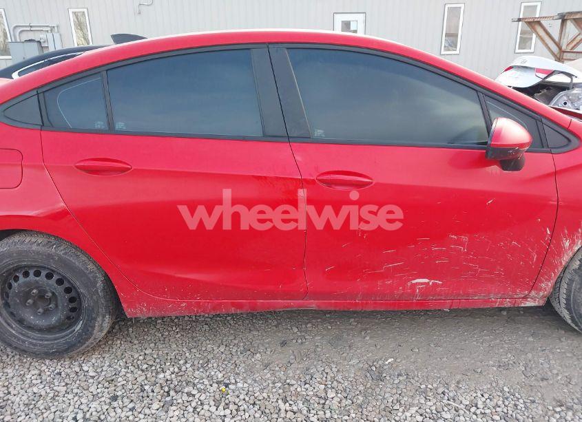 Photo 14 of 2017 Chevrolet Cruze LS AUTO (VIN 1G1BC5SM1H7157450)