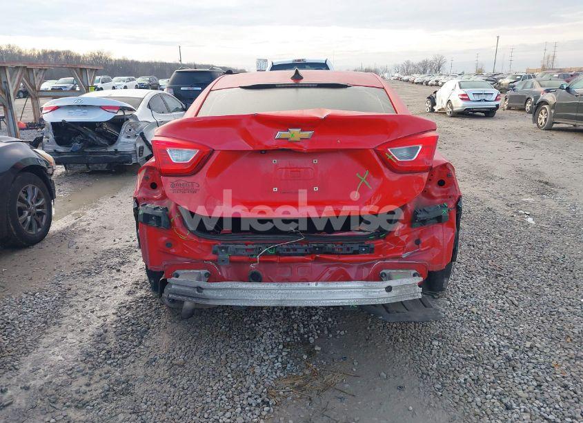 Photo 17 of 2017 Chevrolet Cruze LS AUTO (VIN 1G1BC5SM1H7157450)