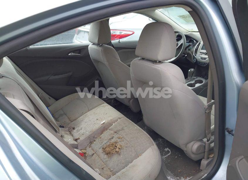 Photo 8 of 2017 Chevrolet Cruze LS AUTO (VIN 1G1BC5SM1H7171574)