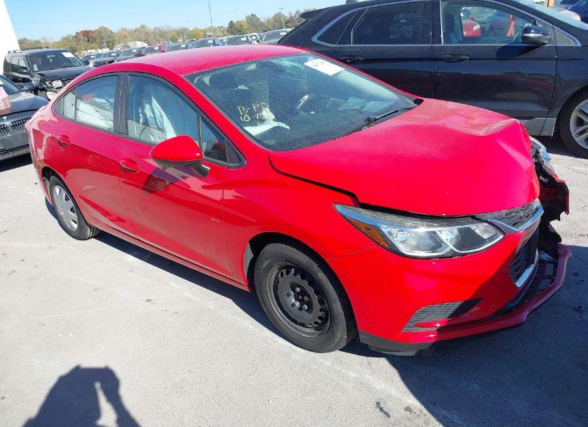 2017 Chevrolet Cruze LS AUTO (VIN 1G1BC5SM1H7194885) main photo