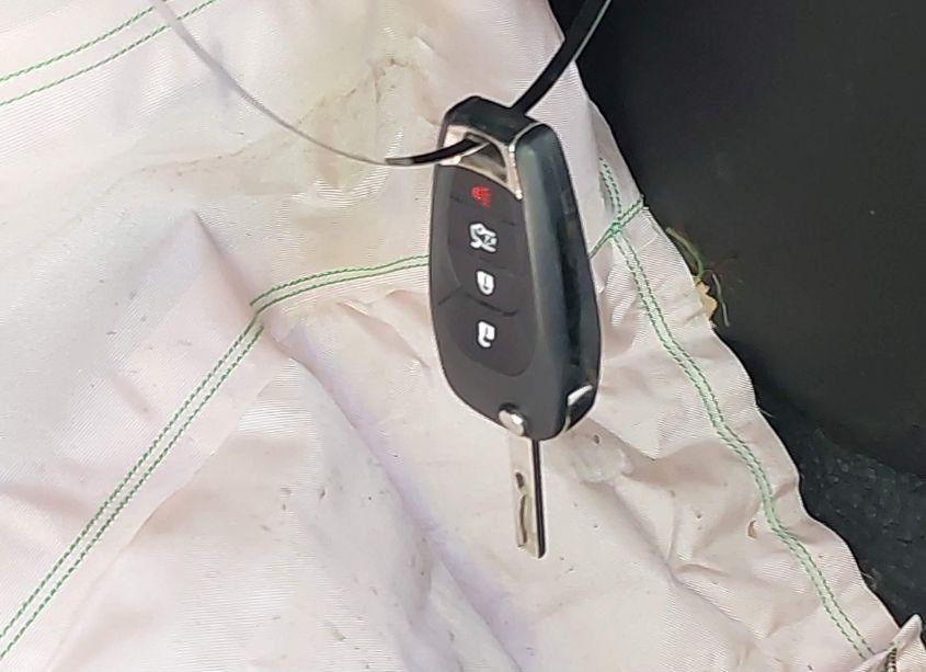 Photo 11 of 2017 Chevrolet Cruze LS AUTO (VIN 1G1BC5SM1H7194885)